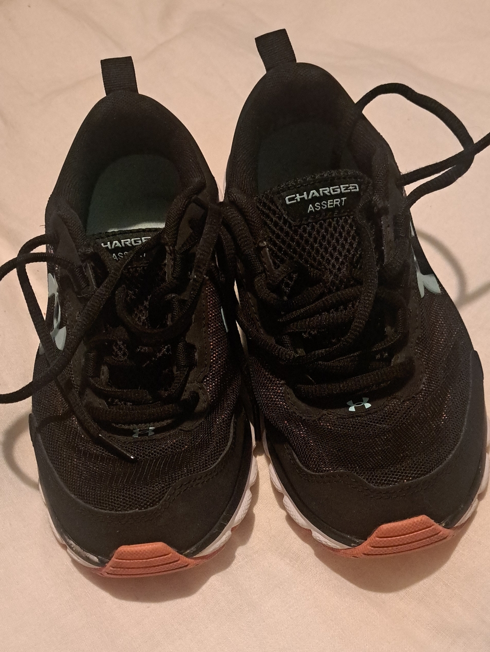 UA Sneakers